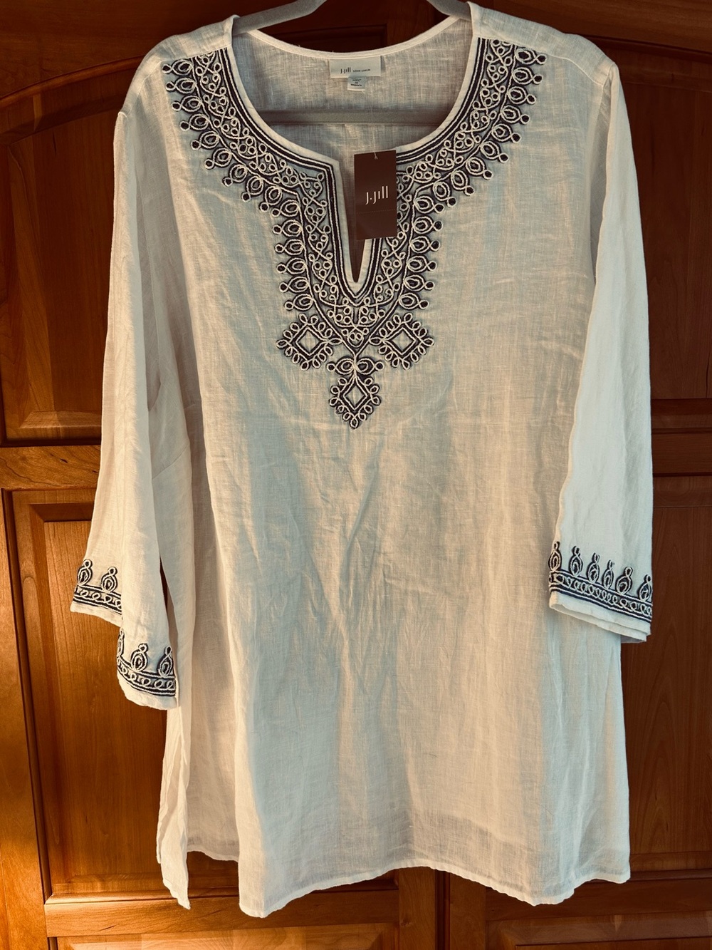 Jjill Embroidered White Linen Tunic Top - Boho Chic 2X NWT, PTP 25”, Length 31.